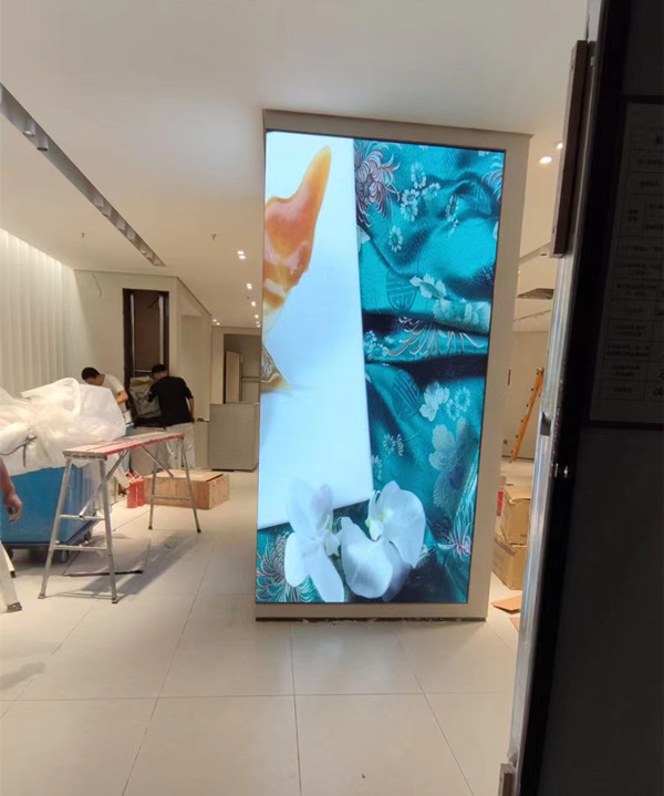 盐湖商场门店转角LED显示屏